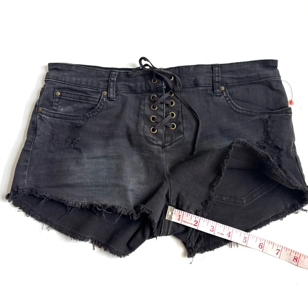 Billabong Lite Hearted Distressed Cut Off Lace Up Denim Jean Shorts Faded Black